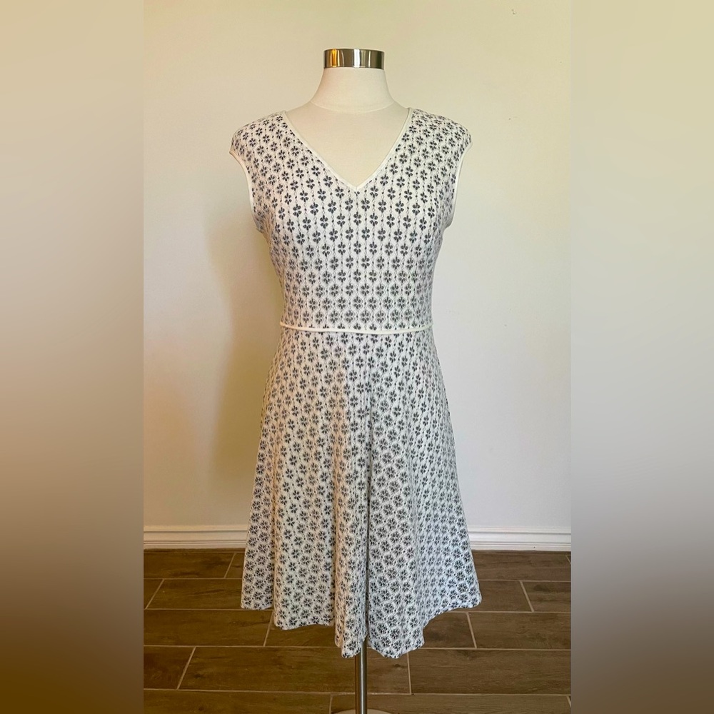 Maggy London Eyelet Lace Dress White and Black Small Flower Print